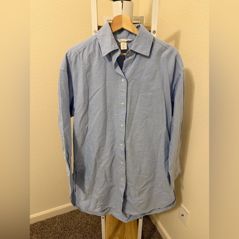 H&M Sky Blue Casual Button-Down Shirt